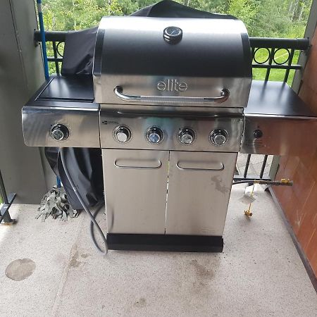 B&B Grand Rockies Resort 2Br 1Pullout 캔모어 외부 사진